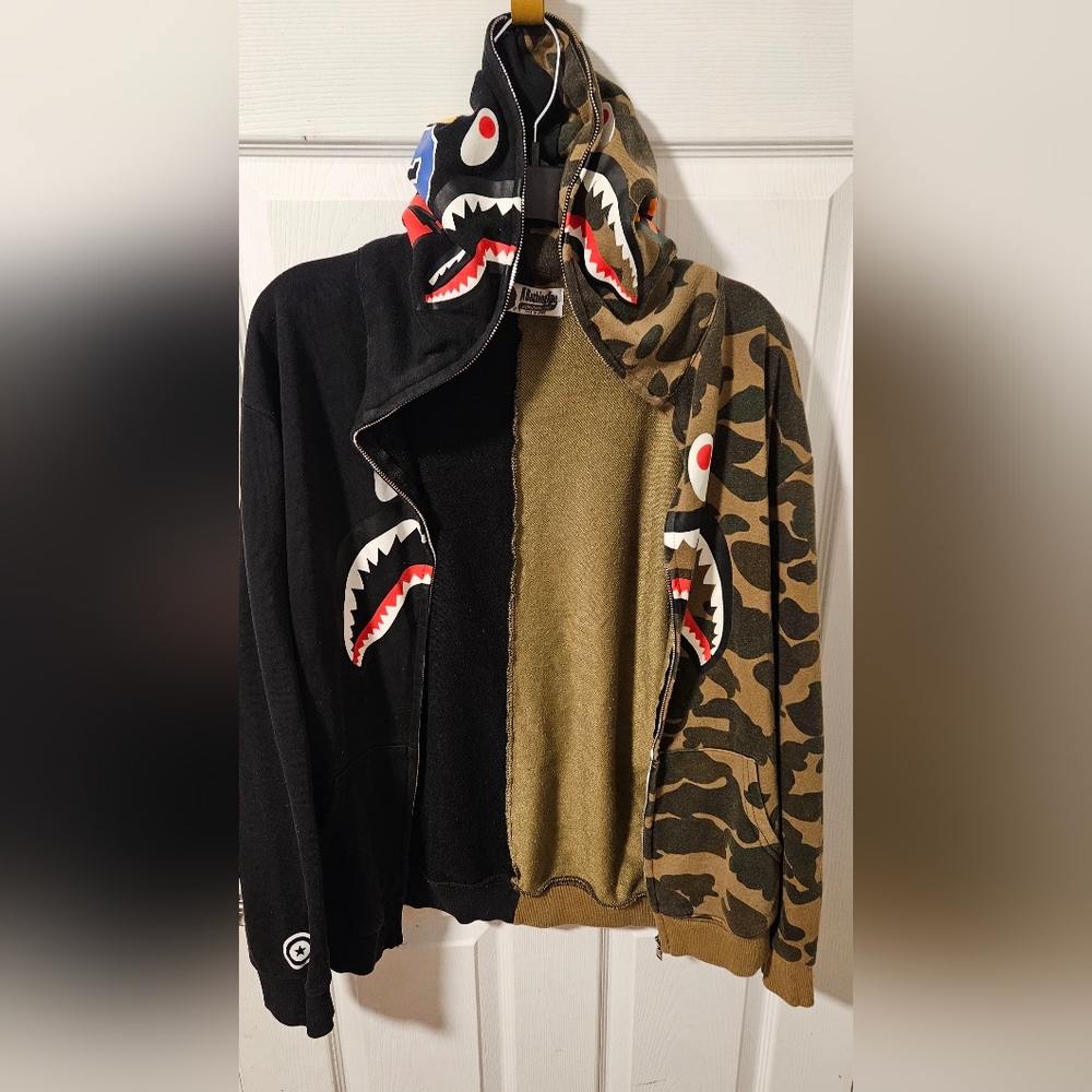 A Bathing Ape Bape Shark  Black Hoodie Camo Pattern Medium